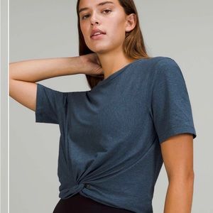 Lululemon Crescent Tee - Heathered Iron Blue - BNWT